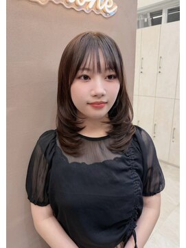 ネモネ バイ ミリー 梅田茶屋町(nemone by milly) レイヤースタイル