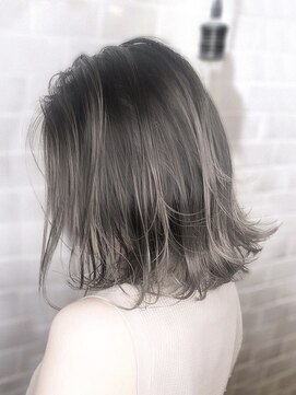 オーブ ヘアー キア 永山店(AUBE HAIR kiia) 【AUBE HAIR】外国人風カラー_外ハネボブ