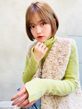 エイミー(Aimee) Aimee 町田　伸ばしかけヘア×ココアベージュ