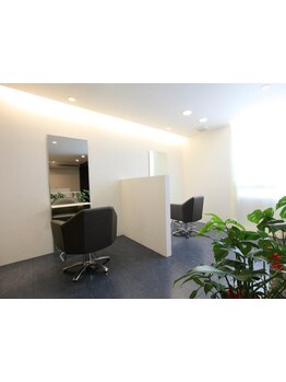 プライベート空間だからこその、落ち着いた時間を過ごして頂けます。あなただけの特別なサロンタイムを♪