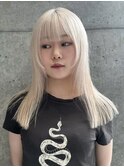 ホワイトベージュカラーダブルカラーグレージュカラーブリーチ