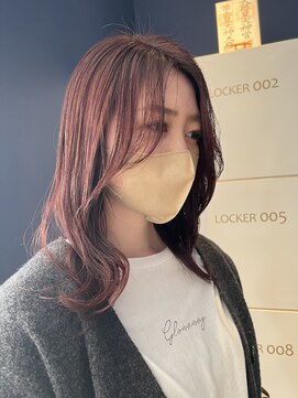 コワファースト 大分(COIFF1RST) ピンク系カラー