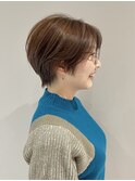 くびれショート×ベージュカラー