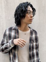マイロ(mailo) センターパートウルフ+シャドウパーマ