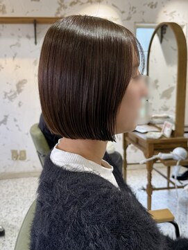コク 千葉駅西口(COQU) ミニボブ × ナチュラルブラウン【千葉優希】