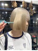 ブロンド×ボブ