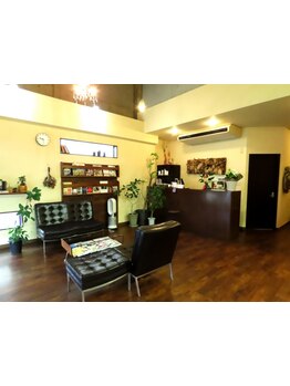 《駐車場完備/メンズもOK》大型店が苦手な方にオススメのプライベートサロン☆お気軽にご相談ください♪