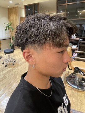 クラップス 横須賀中央店(CLAPS) 横須賀波巻きスパイラルパーマ緩めツイストスパイラルパーマ