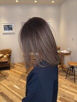 ロロネー 梅田(Lolonois)&nbsp;ブリーチなし　ツヤ髪グレージュカラー