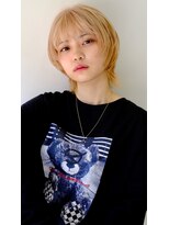スリーマーク(THREE mark)&nbsp;顔周りレイヤーボブレイヤーカットブロンドカラーくびれヘア