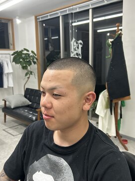 岡田理髪処 バズカット