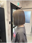 ミルクティーグレージュ