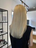 クララジャパン ナベシマ(CLALA JAPAN Nabeshima)&nbsp;ボブ　ミルクティーベージュ　艶髪　髪質改善カラー　ショート