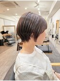 収まるナチュラルショートボブ