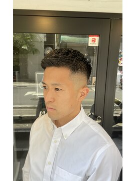 レックス 中野(rex) スキンフェード/フェードカット