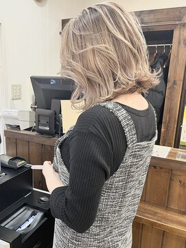 ジャストビューティー リアリー(just beauty Really) バレイヤージュ×ミルクティーグレージュ【横須賀中央 Really】