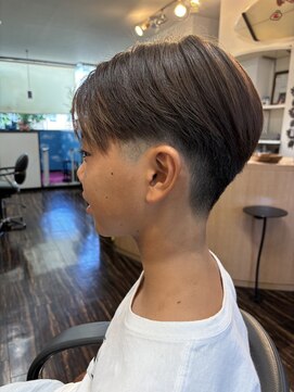 セゾン ド ジャポン メンズツーブロックカット