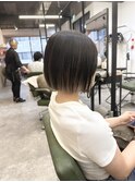 切りっぱなしボブインナーホワイトベージュ本厚木