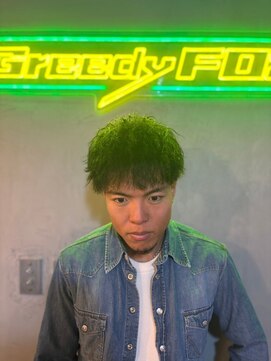 グリーディーフォックス 代々木(Greedy FOX) 波巻き/ハイライト/マッシュパーマ/ウルフ[シェービング]