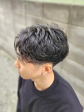 アンドザバダス(&THE BADASS) ツーブロック×アイロンパーマ