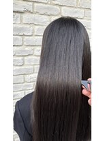 リビング(LiVing)&nbsp;みんなが羨む艶髪トリートメント