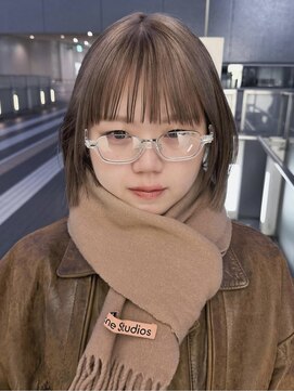 シキ 渋谷(siki) ベージュカラー/ブリーチなしダブルカラー/赤 み消し/渋谷/原宿