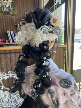 オーバーキャプテンネイキッド(OVER CAPTAIN NAKED) 和装アレンジ☆　お団子ツインアレンジ