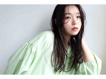 緩い感じのパーマが今の気分。濡れた質感もgood！！