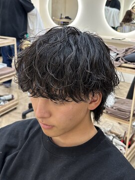 ボンドストーリールミエール(Bond Story lumiere) 波巻きパーマ波巻きスパイラルラウンドマッシュ眉毛