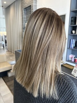 ジゼル 筑紫野(GiseL) バレイヤージュ