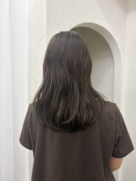 ヘアーアイスカルテット(HAIR ICI QUARTET) ブリーチなしカラー/オリーブベージュ/透明感/レイヤー