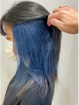 アッシュ 二子玉川店(Ash) インナーカラー・グレージュ×コバルトブルー