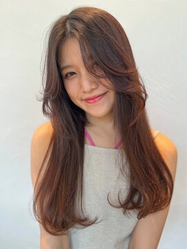 スペイディック 中目黒(SPADIC) ナチュラルで抜け感のあるスタイル