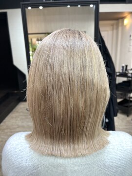 リリーヘアー 大塚(Lily hair) 切りっぱなしボブ