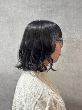 ヘアーワークス ボナ(HAIR WORKS bona.) ゆるふわウェーブボブ×髪質改善ケア 黒髪/リタッチ