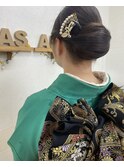 シンプルシニヨン