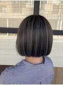 アンブレラカラー×切りっぱなしボブ