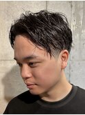 サイドパート×緩めツイストスパイラルパーマ