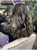 コントラストスペシャルハイライト