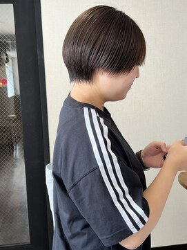 エモ(emo.) 20代/30代/40代/マッシュショート/船橋ショート【村松】