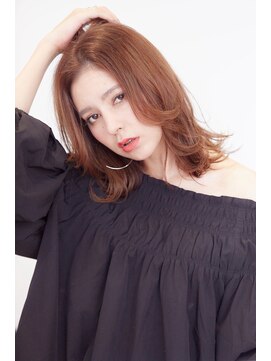 ヘアサロン ドットプラス 町田店(dot. plus) ミディアム×外ハネ×ラフウェーブ【dot.plus 町田】