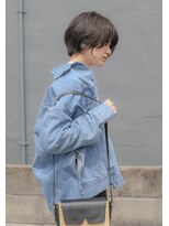 ホワイトルーム(White Room) マニッシュなショートレイヤーヘア♪