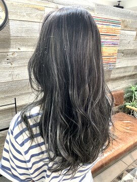 ノーム 横浜(NORM) Norm横浜 グレージュハイライト