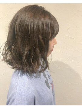 フィオーレ ヘアデザイン(FIORE hair design) アッシュカラー