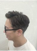 ラフな七三×ツーブロック×アップバング