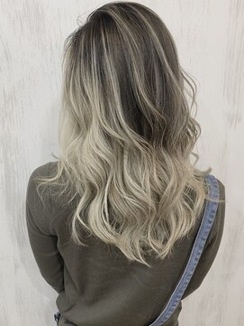 ソース 高槻(SOURCE) 【SOURCE】ホワイティバレイヤージュ