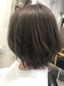 フェリーチェ ヘアデザイン(felice) イルミナカラー