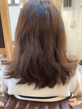 グランバイ アトリエドングリ(Grand × AtlierDonguri) 髪質改善　ビフォーアフター　その8