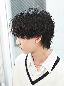 アルファ 新宿(alpha) フェザーパーマ/刈り上げセンターパート/サーフカール[新宿]