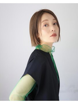 ガーランド (Garland) 大人ボブ/ショートボブ/マチルダボブ/ピンクベージュ/卵型